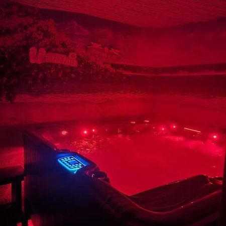 Studio Avec Terrasse Et Jacuzzi 瓦尔邦讷 外观 照片